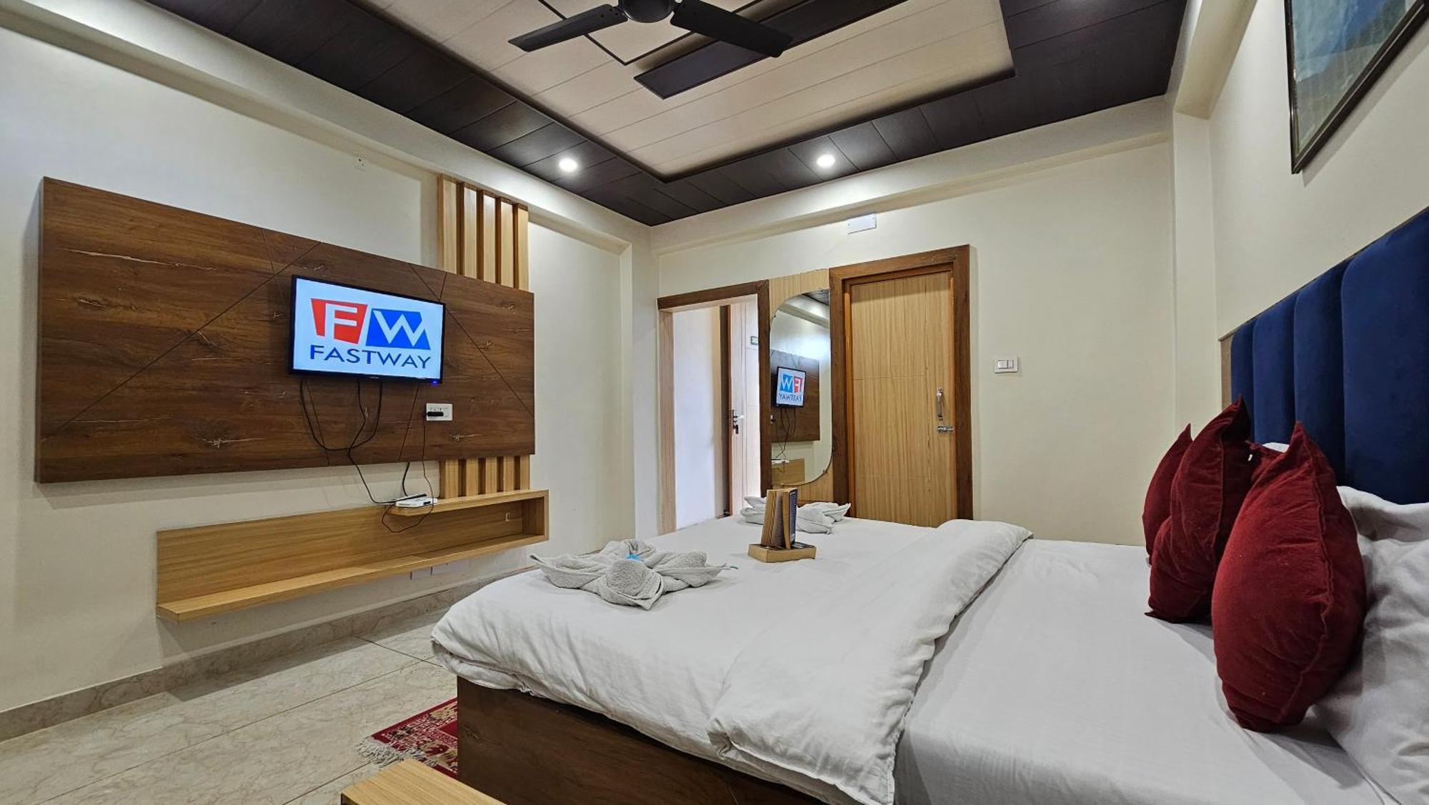 Green View Hotel And Restaurant McLeod Ganj Exterior photo